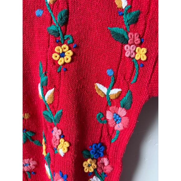 VTG Unique Marissa Christina Cottagecore Red Floral Embroidered Knit Sweater- M - Picture 4 of 10